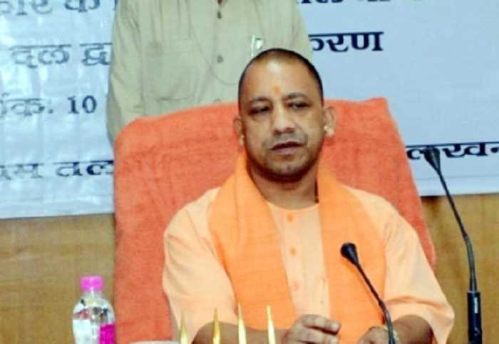 यूपी कैबिनेट से तबादला नीति को मिली मंजूरी यूपी कैबिनेट से तबादला नीति को मिली मंजूरी